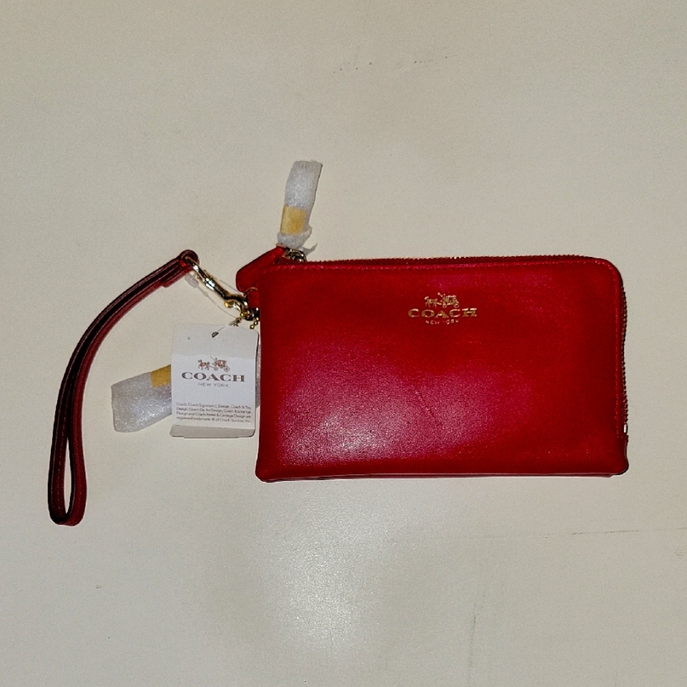 Coach Wristlet Double Zip Around Khaki Saddle Multi New w Tags!.. Classic RED!~